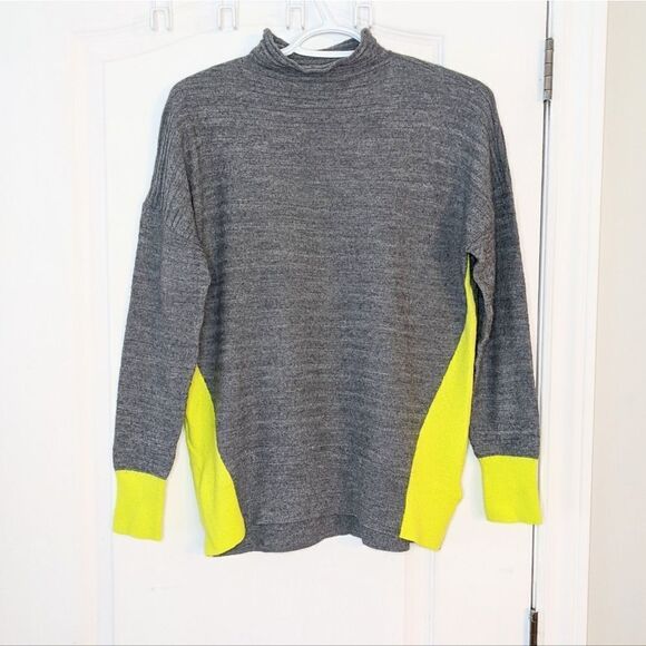 Christian Siriano grey Merino wool blend sweater mock neck medium @D - Picture 8 of 12